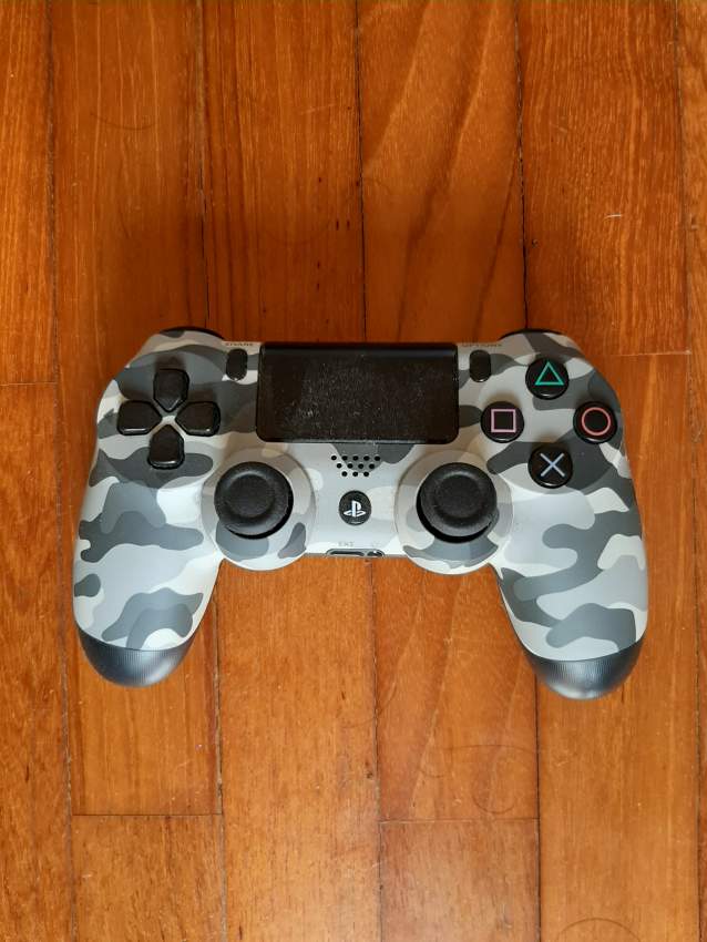 PlayStation 4+ 7 Games+ 2 Controllers (L'ensemble) - 2 - PlayStation 4 (PS4)  on Aster Vender