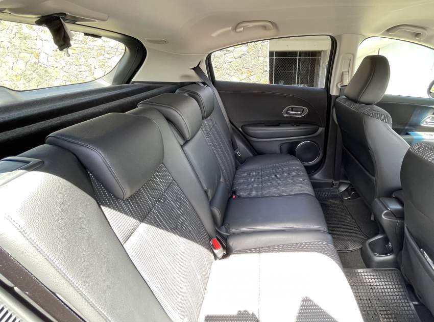 Honda Vezel - 5 - SUV Cars  on Aster Vender