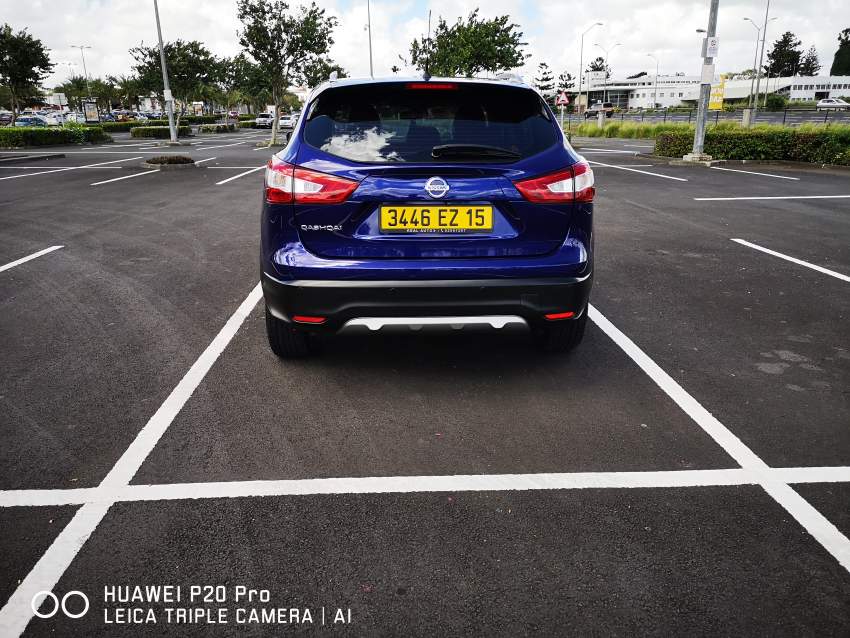 Nissan qashqai j11 1.2 dig-t  - 6 - SUV Cars  on Aster Vender