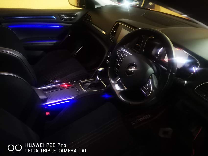 Renault megane 1.2 gt line 2018  - 8 - Sport Cars  on Aster Vender