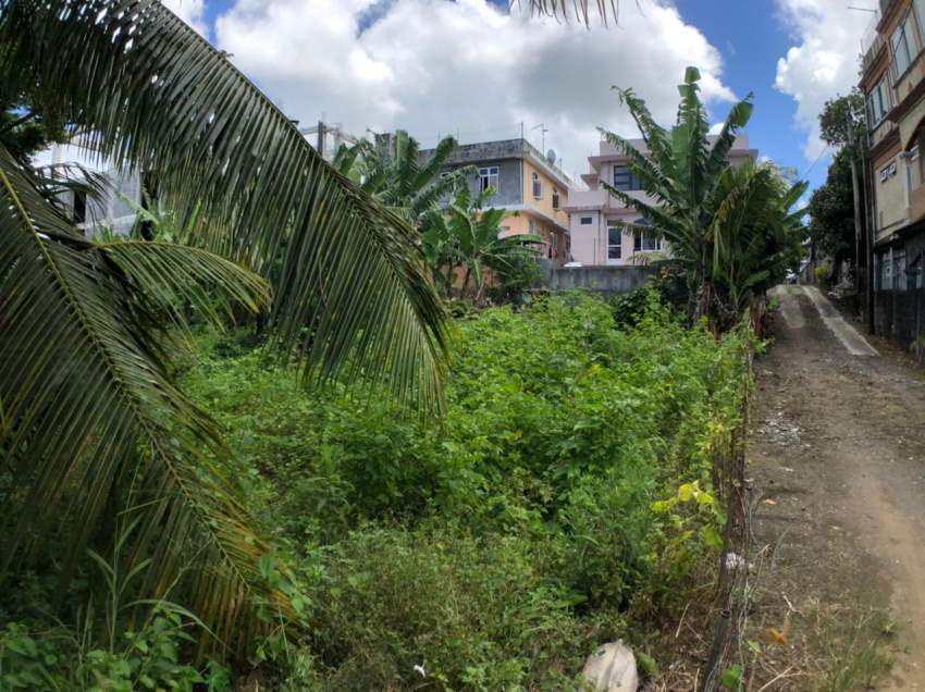 TERRAIN RÉSIDENTIEL - 7 PERCHES -  Bel Air - 5 - Land  on Aster Vender