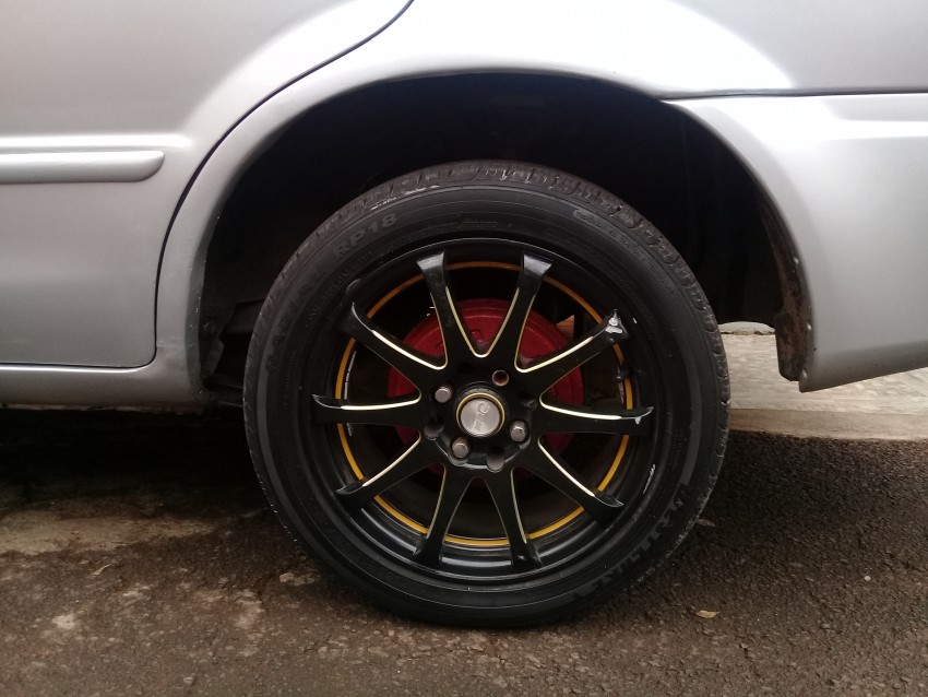 mazda familia - 2 - Family Cars  on Aster Vender