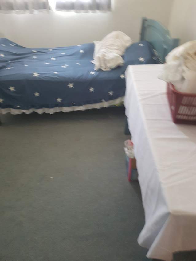 Set  - 1 - Bedroom Furnitures  on Aster Vender