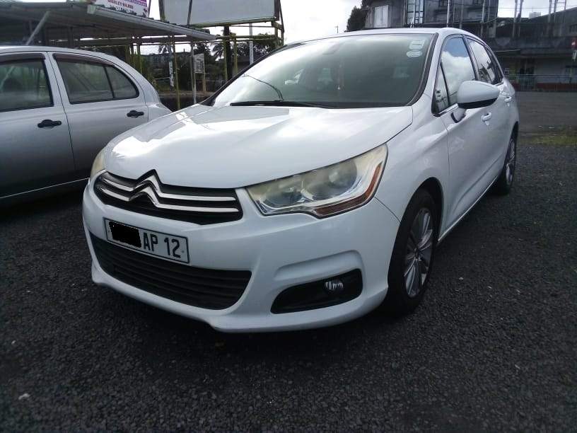Citroen C4 year 12 - 5 - Compact cars  on Aster Vender