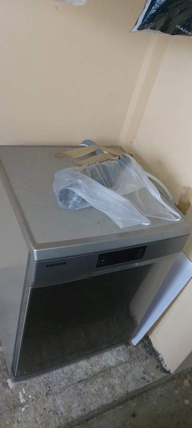Dishwasher 12 Place Samsung on Aster Vender