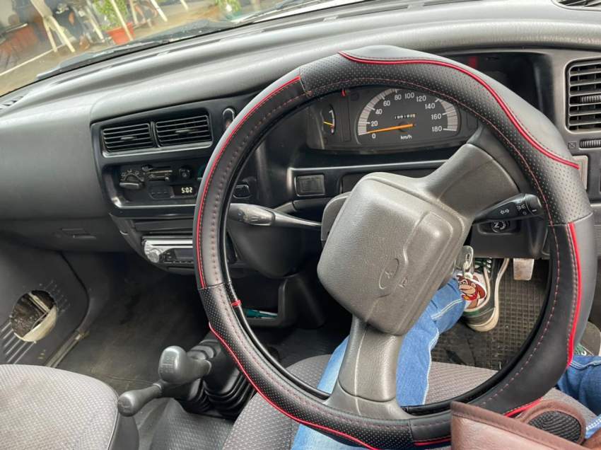 4x4 Mitsubishi L200 Year 03 - 6 - Pickup trucks (4x4 & 4x2)  on Aster Vender