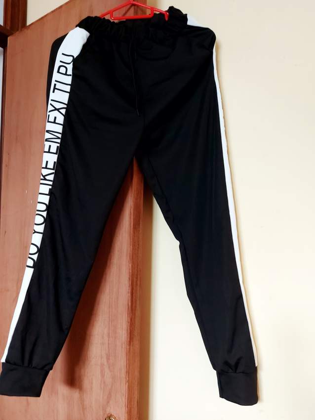 Track suits  - 1 - Hoodies & Sweatshirts (Girls)  on Aster Vender