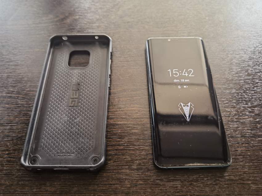 Huawei Mate 20 Pro LYA-L29 (With Google Services) - 4 - Huawei Phones  on Aster Vender