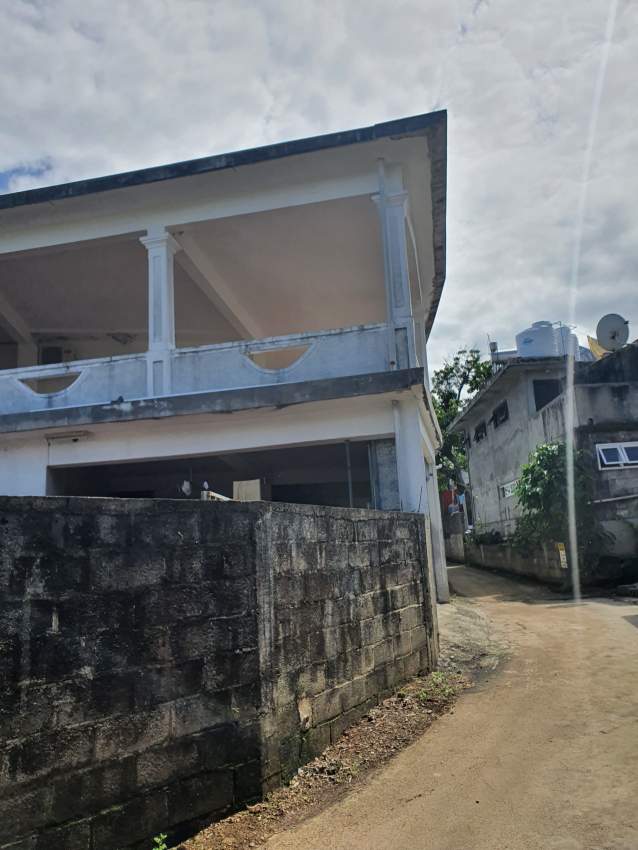 Land with House  for sale in Chemin-Grenier.  2 min from main road.  - 1 - House  on Aster Vender