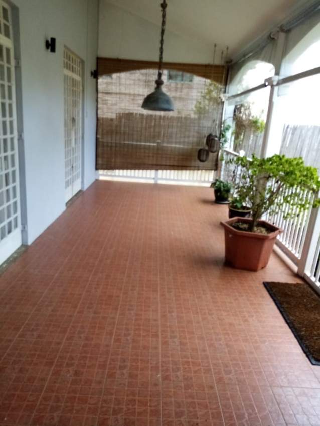 Maison Villa avendre - 0 - House  on Aster Vender