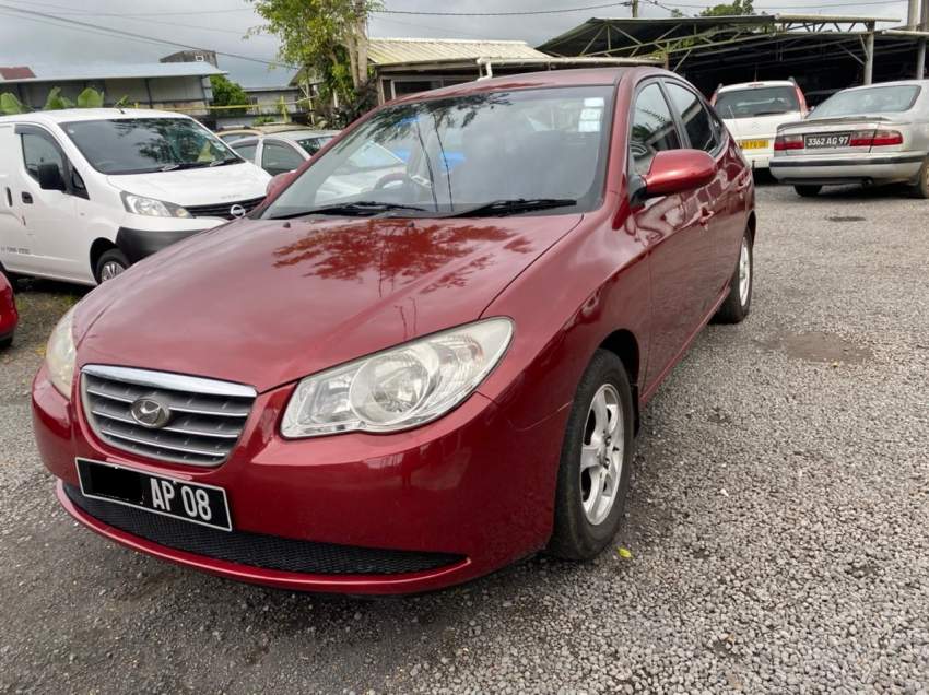 Hyundai Elantra Year 08 on Aster Vender