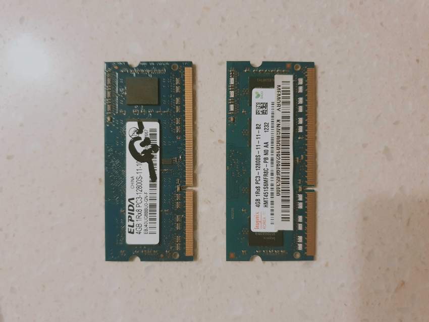 Lot de deux barrettes de RAM 4GB DDR3-1600 - 0 - Memory (RAM)  on Aster Vender