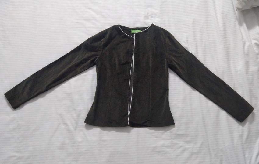 Green velvet jacket - 0 - Jackets & coats (Women)  on Aster Vender