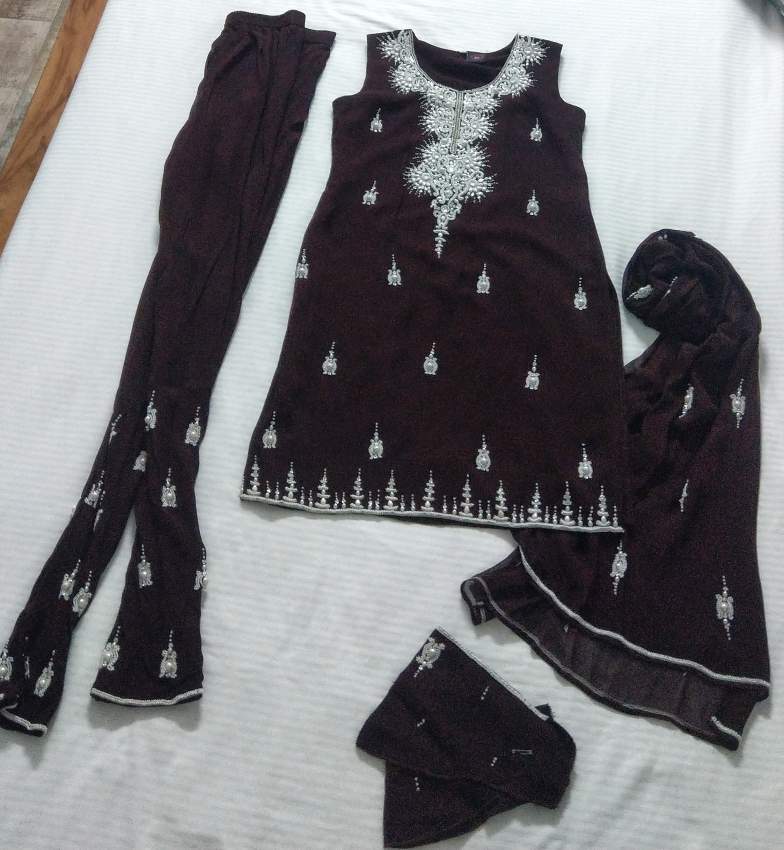 Maroon churidar - 0 - Dresses (Women)  on Aster Vender