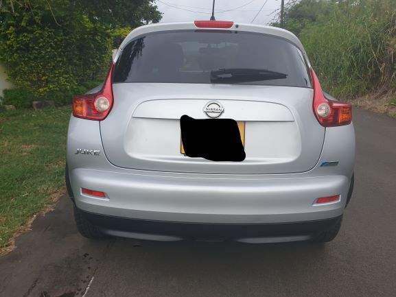 Nissan Juke - 2 - Family Cars  on Aster Vender