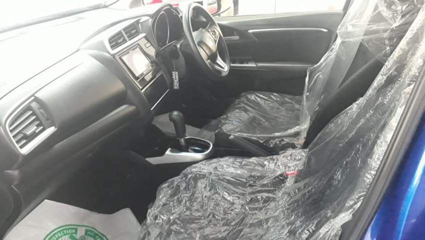 HONDA FIT  - 1 - Family Cars  on Aster Vender