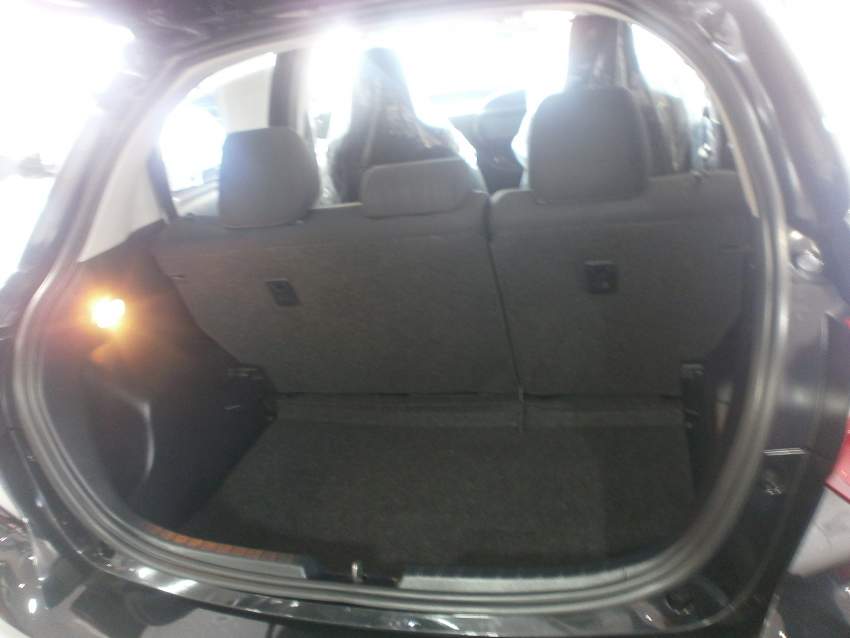 TOYOTA VITZ  - 2 - Family Cars  on Aster Vender