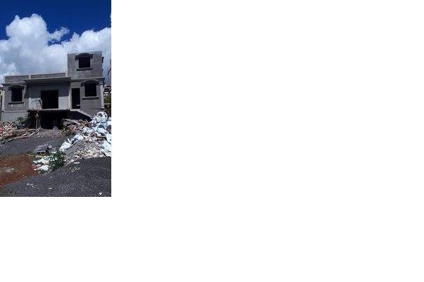 A NEW HOUSE ON SALE AT COROMANDEL / UNE MAISON NEUVE A VENDRE A COROMA - 2 - House  on Aster Vender