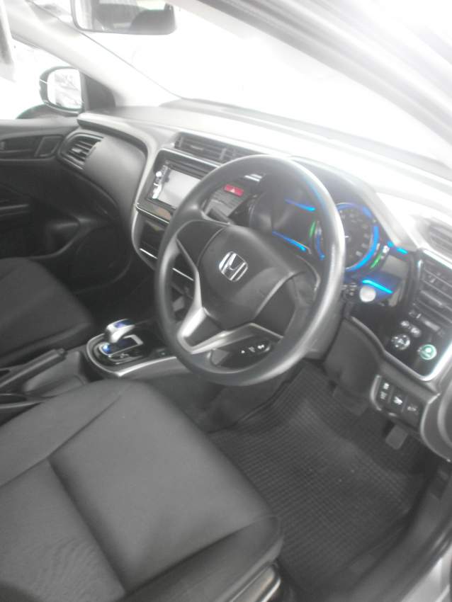 HONDA GRACE YR EZ 16 - 3 - Family Cars  on Aster Vender