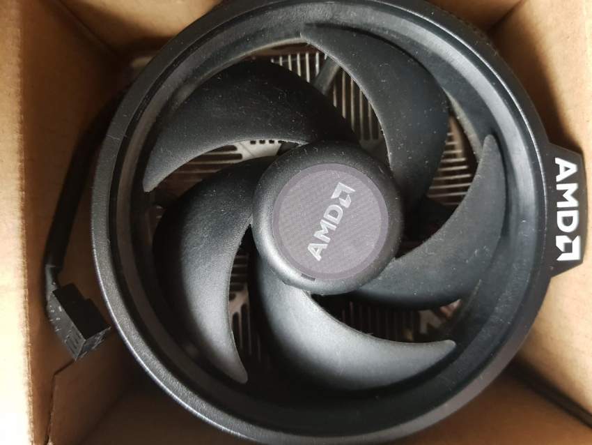 Ryzen 5 2400G on Aster Vender