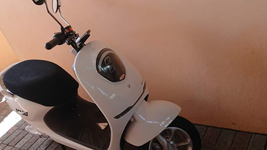 scooter électrique - 2 - Electric Scooter  on Aster Vender