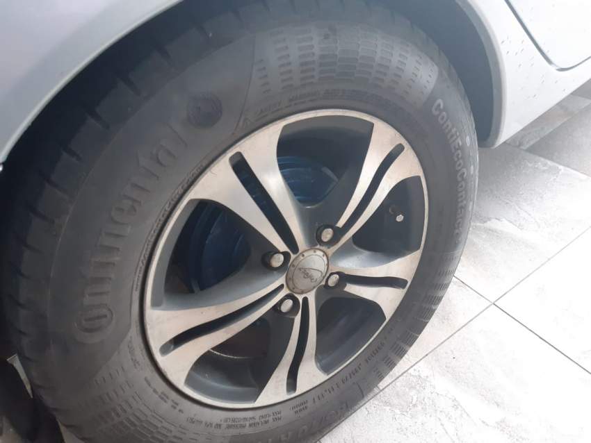 Mitsubishi-Lancer-2005 - 1 - Compact cars  on Aster Vender