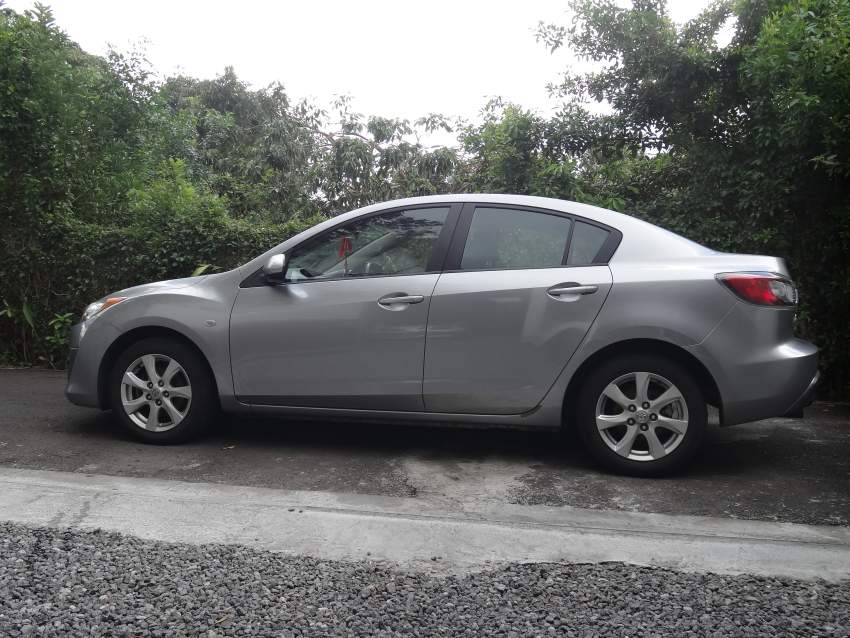 Mazda 3 - 3 - Family Cars  on Aster Vender