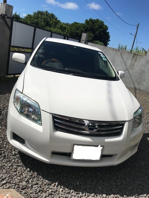 Occasion en or - 5 - Family Cars  on Aster Vender