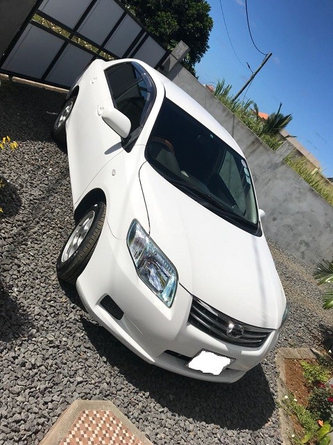 Occasion en or - 4 - Family Cars  on Aster Vender