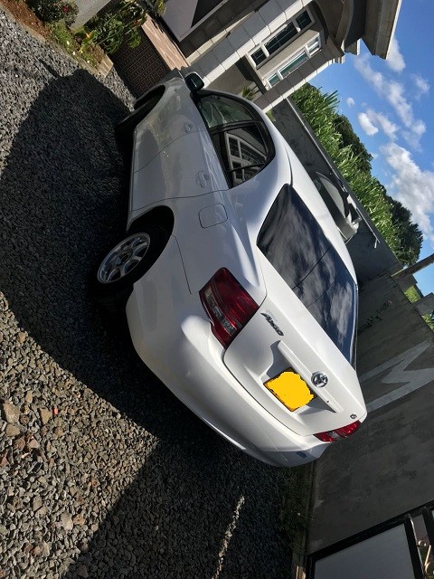 Occasion en or - 2 - Family Cars  on Aster Vender