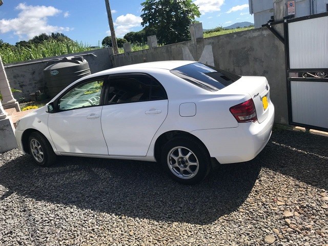 Occasion en or - 0 - Family Cars  on Aster Vender