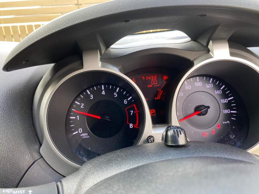 Nissan Juke year 2012 - 0 - Family Cars  on Aster Vender