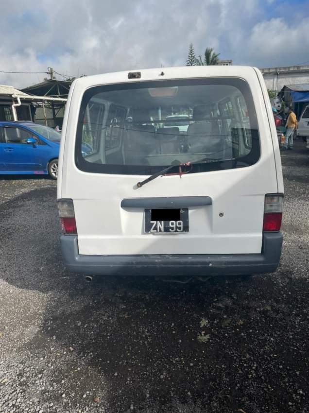 Nissan Vanette Year 99 - 1 - Cargo Van (Delivery Van)  on Aster Vender