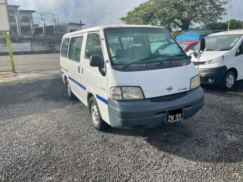 Nissan Vanette Year 99 - 3 - Cargo Van (Delivery Van)  on Aster Vender