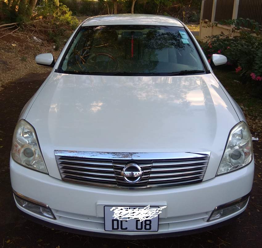 nissan cefiro - 2 - Compact cars  on Aster Vender