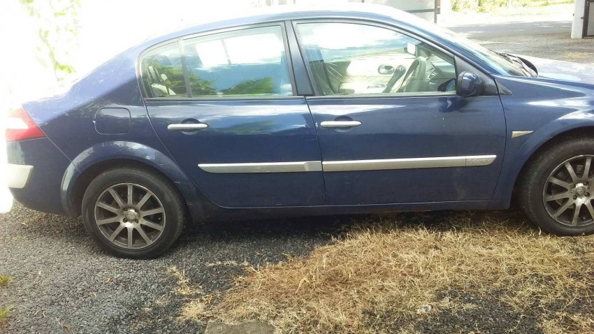 Renault Megane Berline - 0 - Family Cars  on Aster Vender