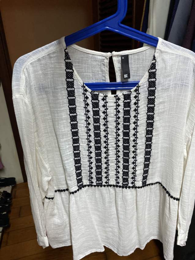 Woman’s blouse on Aster Vender