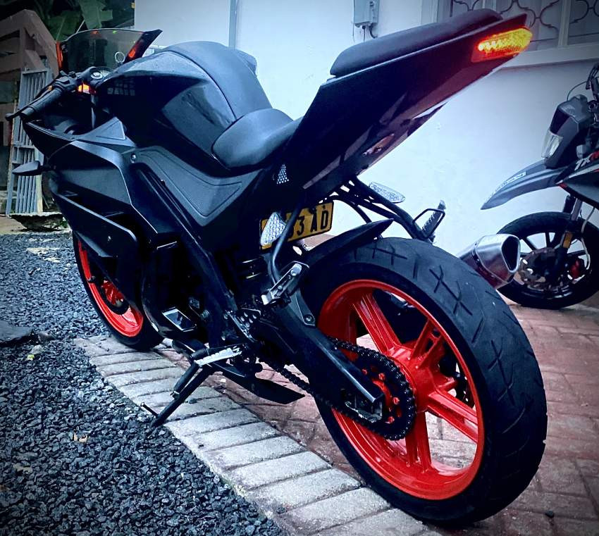 Bilmola Denfender 250RR - 2 - Sports Bike  on Aster Vender