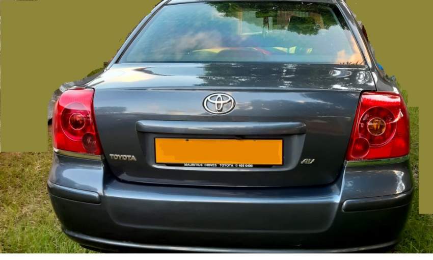 Sale Toyota Avensis 06 - 0 - Family Cars  on Aster Vender