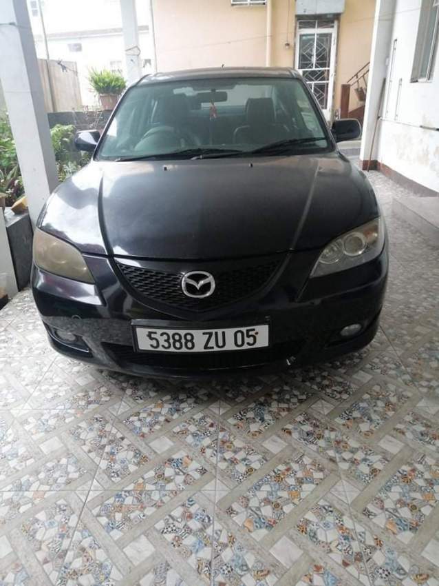 Car Mazda 3 - 0 - Family Cars  on Aster Vender