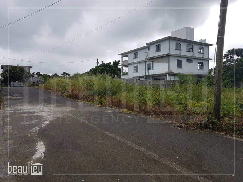 7 Perches Residential land in Nouvelle France - 3 - Land  on Aster Vender