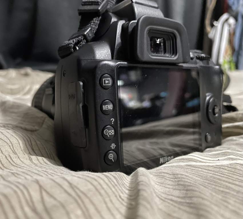 Nikon D3000 - 0 - Photography  on Aster Vender