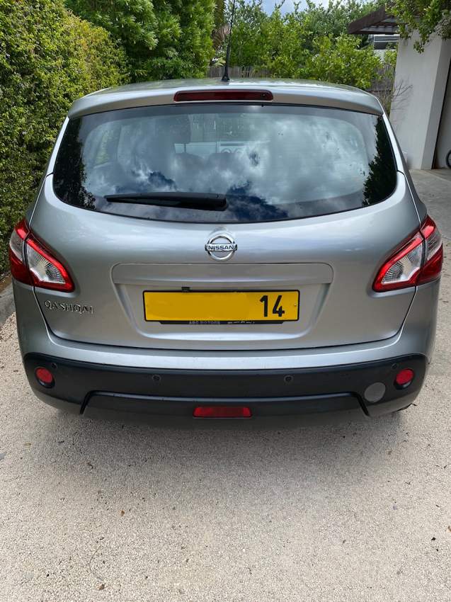 nissan qashqai - 1 - SUV Cars  on Aster Vender