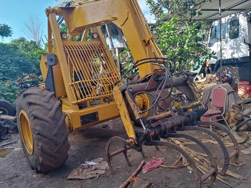 bell cane loader - 0 - Excavator & Loader  on Aster Vender