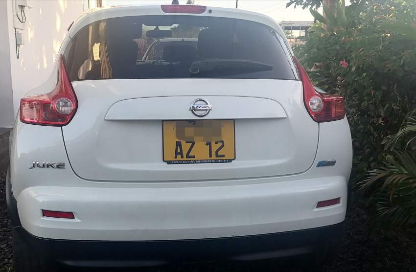 Nissan Juke Year 2012 - 8 - SUV Cars  on Aster Vender
