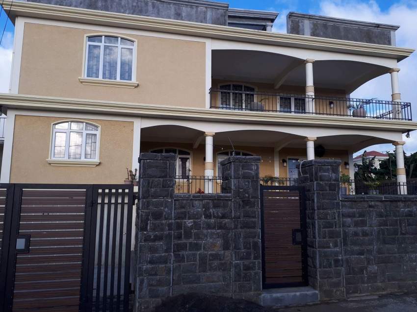 Big house for sale in Grand River South East - 5 - House  on Aster Vender