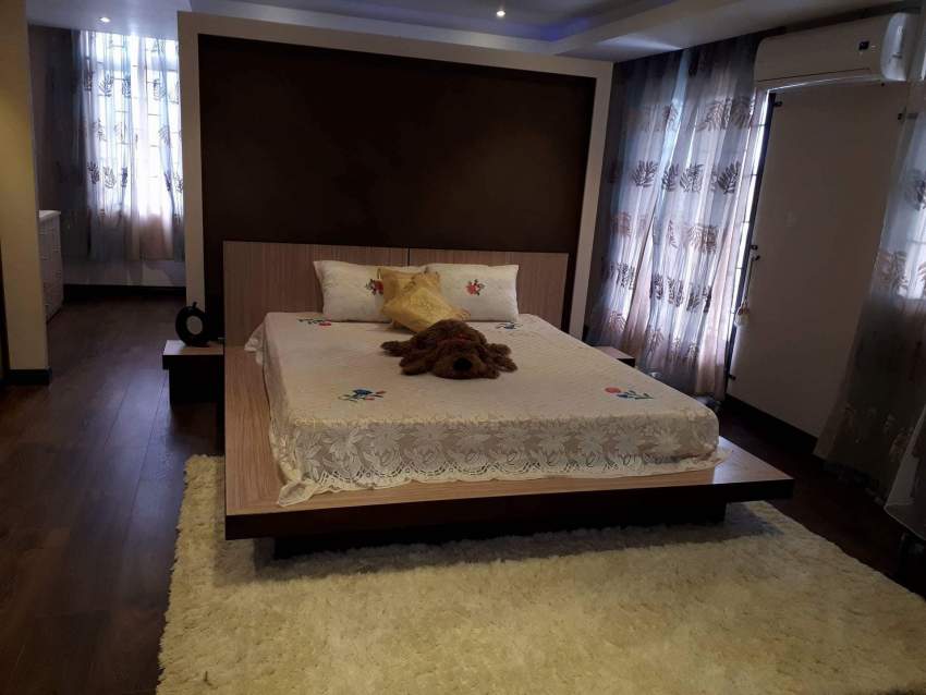 Big house for sale in Grand River South East - 0 - House  on Aster Vender