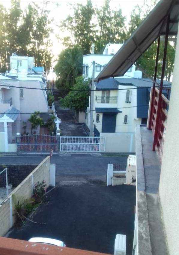 seaview Villa a vendre a flic en flac - 3 chambres - 1 - Villas  on Aster Vender