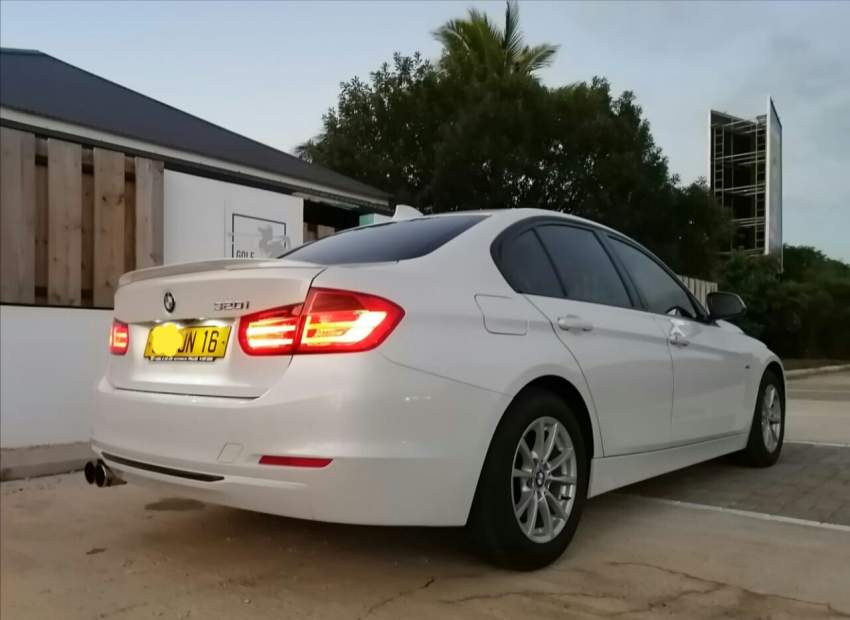 BMW F30 320i ED 2016 52,000kms @ Rs 995,000 Neg. Tel 5915-2380 - 10 - Family Cars  on Aster Vender