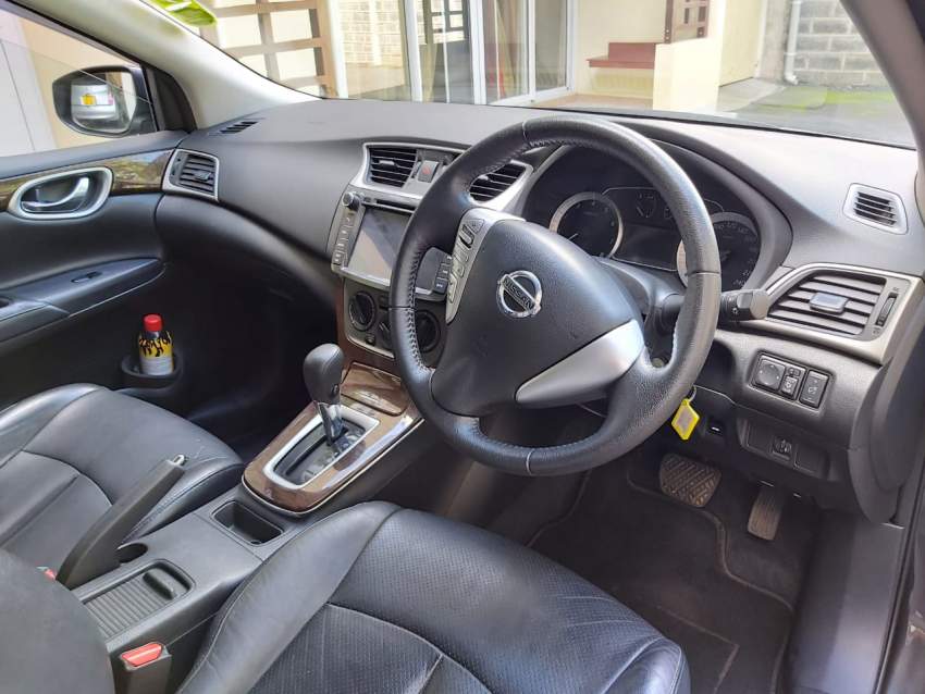 Family car - 2 - Family Cars  on Aster Vender